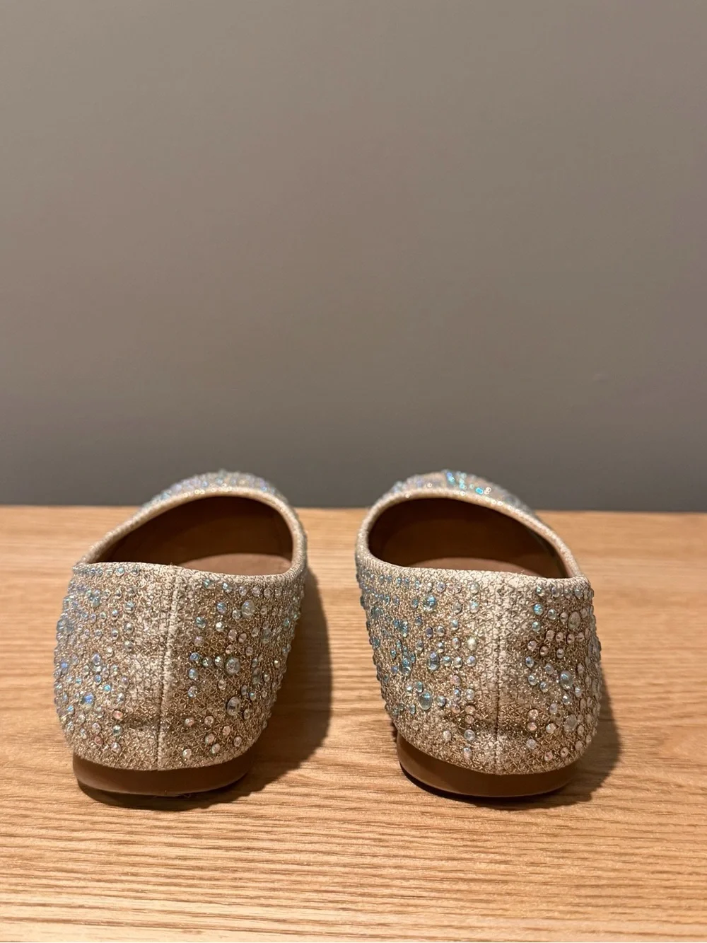 Dream Pairs Girls Size 11 Champagne Rhinestone Ballet Flat